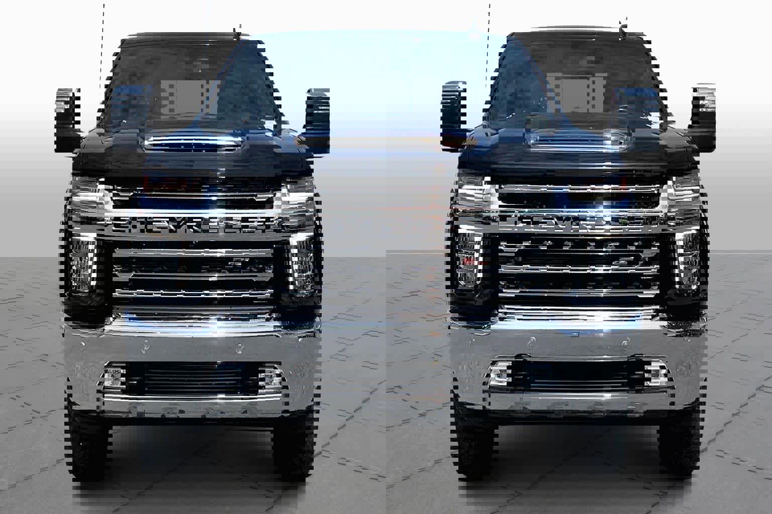 Used 2022 Chevrolet Silverado 2500 LTZ w/ LTZ Convenience Package image 6