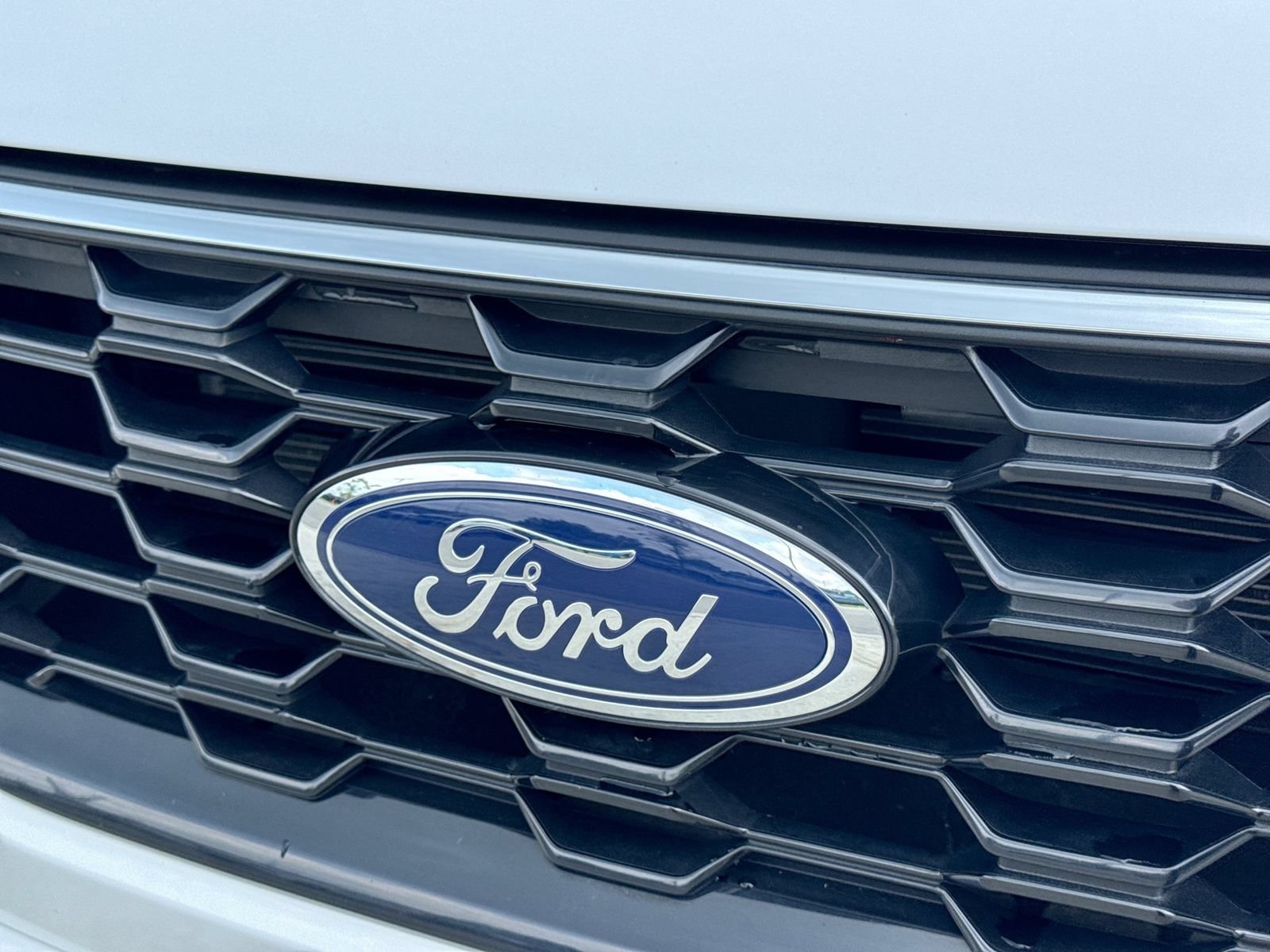Certified 2023 Ford Escape ST-Line w/ Tech Pack #1 AWD/4WD image 15