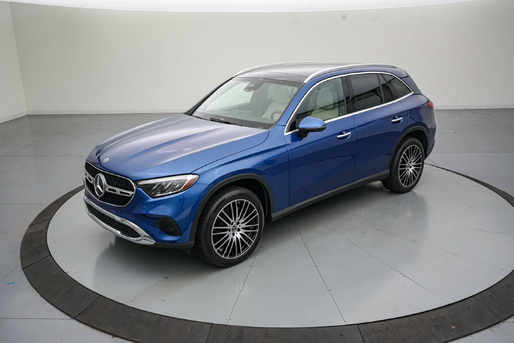 Used 2023 Mercedes-Benz GLC 300 4MATIC image 8