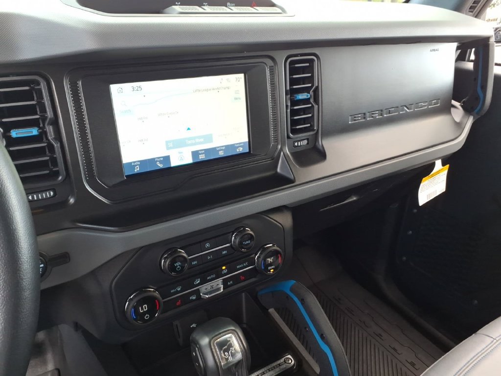 Certified 2023 Ford Bronco 2-Door AWD/4WD image 22