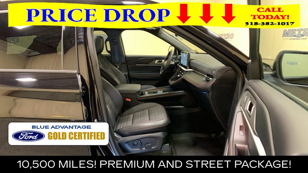 Certified 2025 Ford Explorer ST-Line w/ Premium Package AWD/4WD image 12