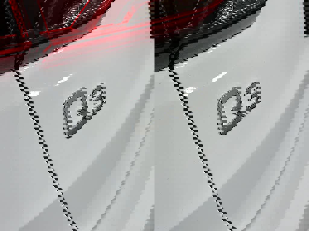 Used 2024 Audi Q3 2.0T Premium image 10