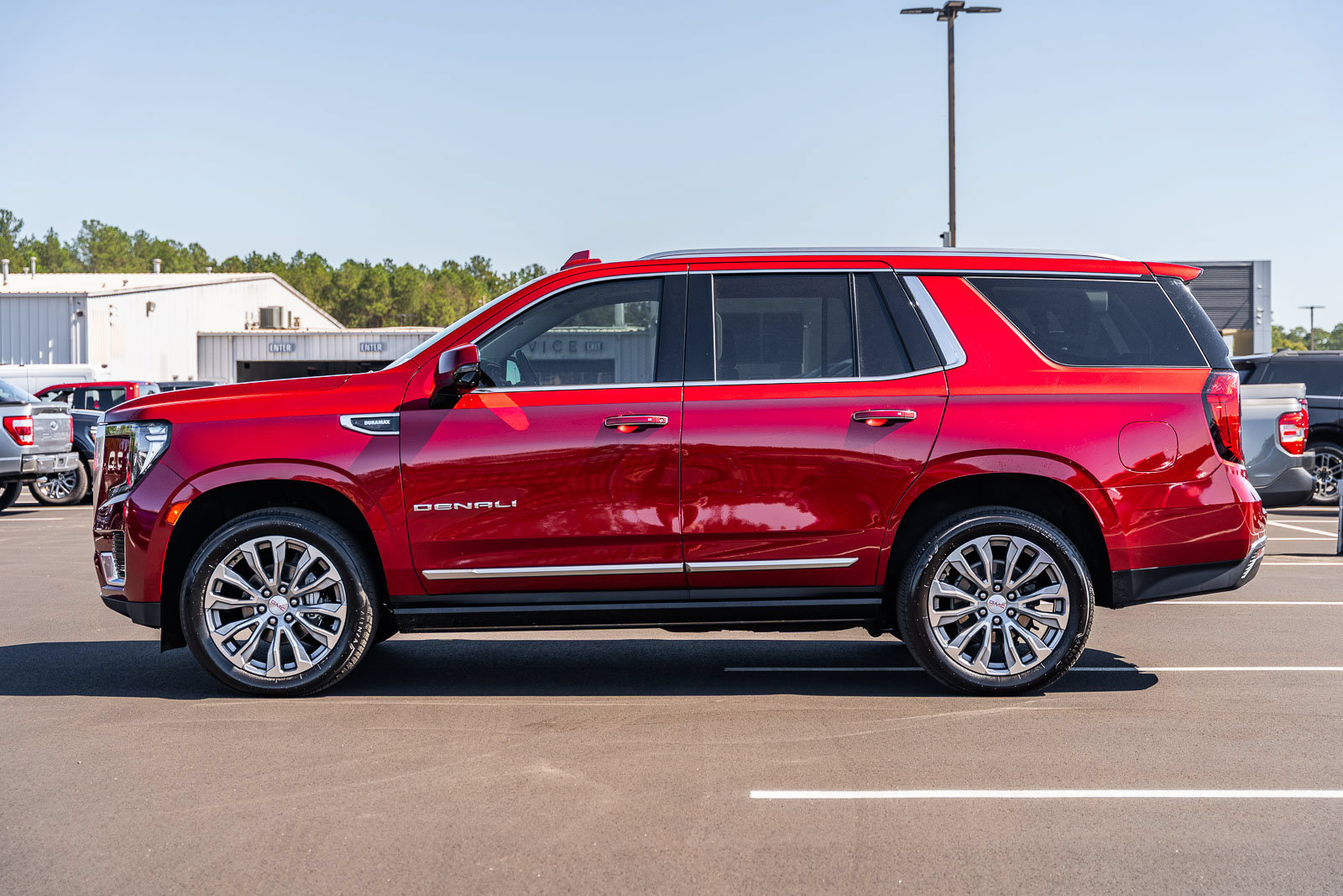 Used 2023 GMC Yukon Denali w/ Max Trailering Package AWD/4WD image 5