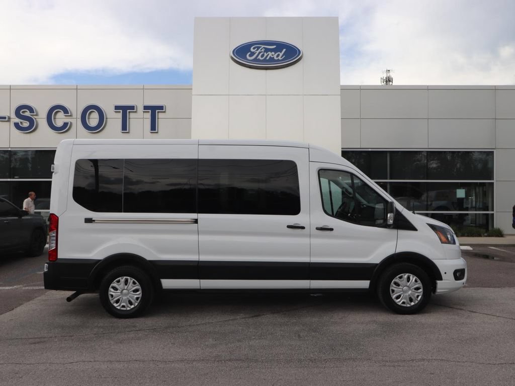 Certified 2025 Ford Transit 350 XLT RWD image 18