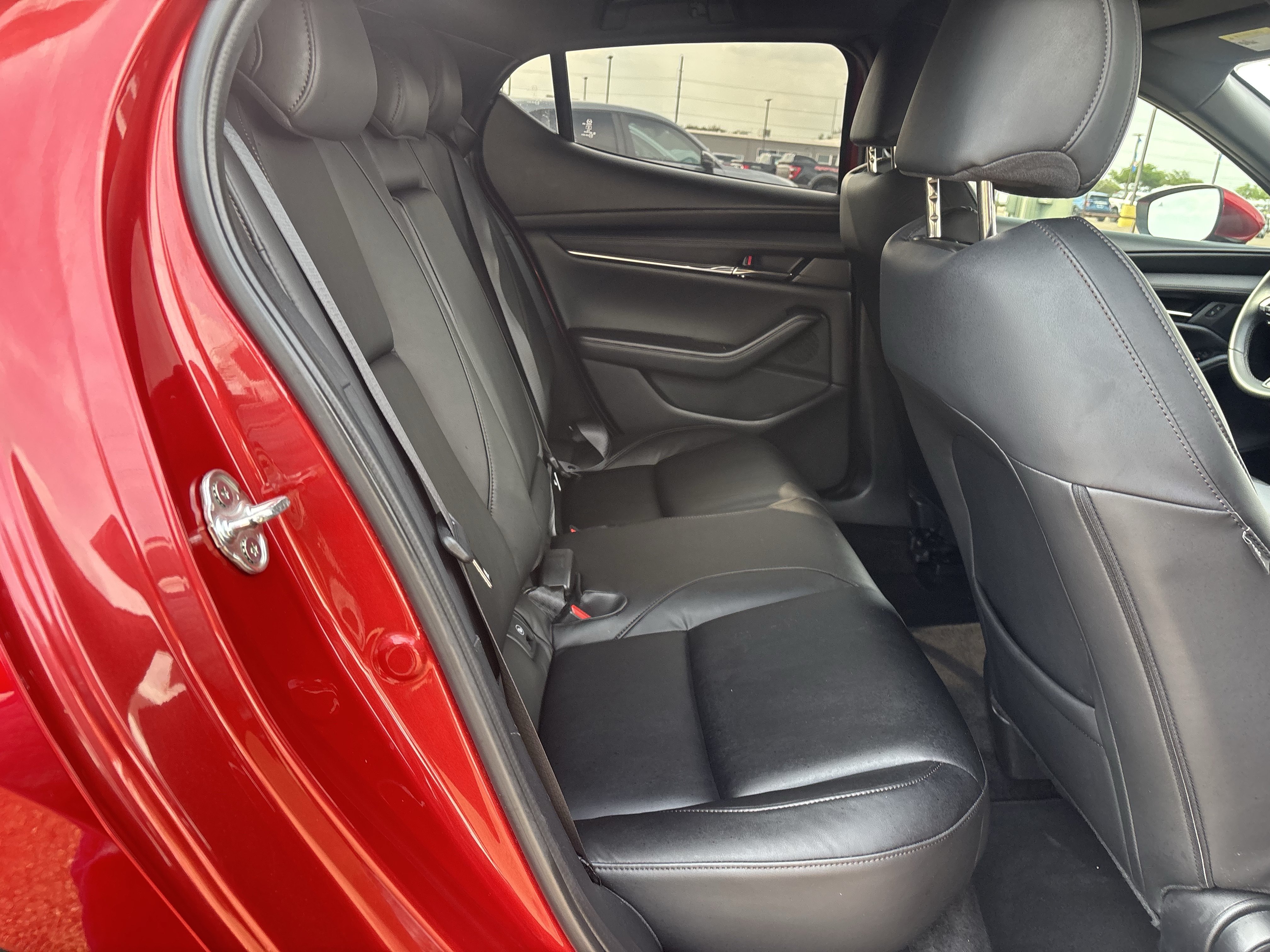Used 2024 MAZDA MAZDA3 s FWD image 21