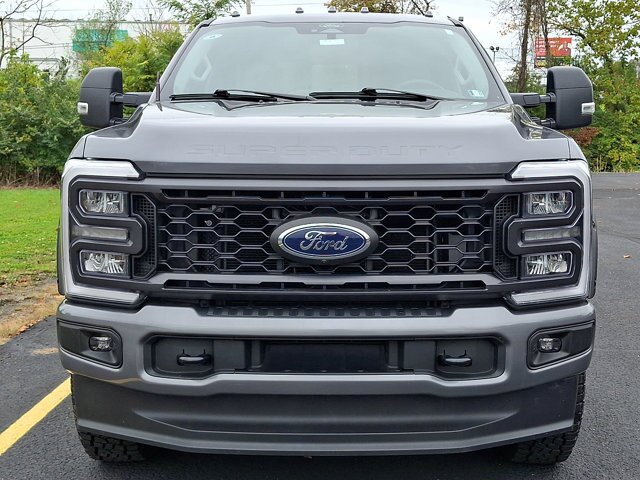 Certified 2024 Ford F250 XL w/ STX Appearance Package AWD/4WD image 2