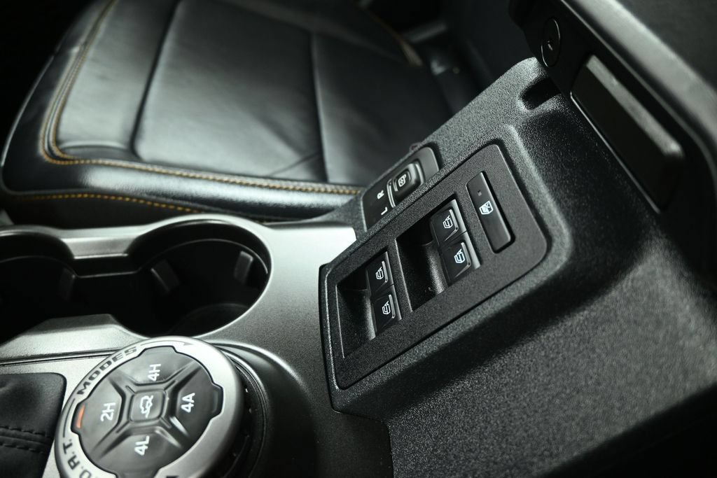 Certified 2023 Ford Bronco Badlands AWD/4WD image 17