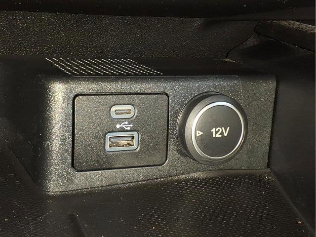 Certified 2021 Ford Escape SE w/ SE Sport Appearance Package image 19