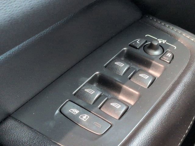 Used 2022 Volvo XC60 B5 Inscription w/ Advanced Package image 23