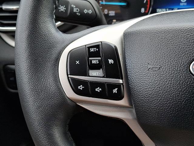 Certified 2024 Ford Explorer XLT w/ Equipment Group 202A image 21