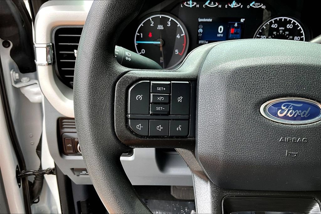 Certified 2025 Ford F250 XLT AWD/4WD image 14