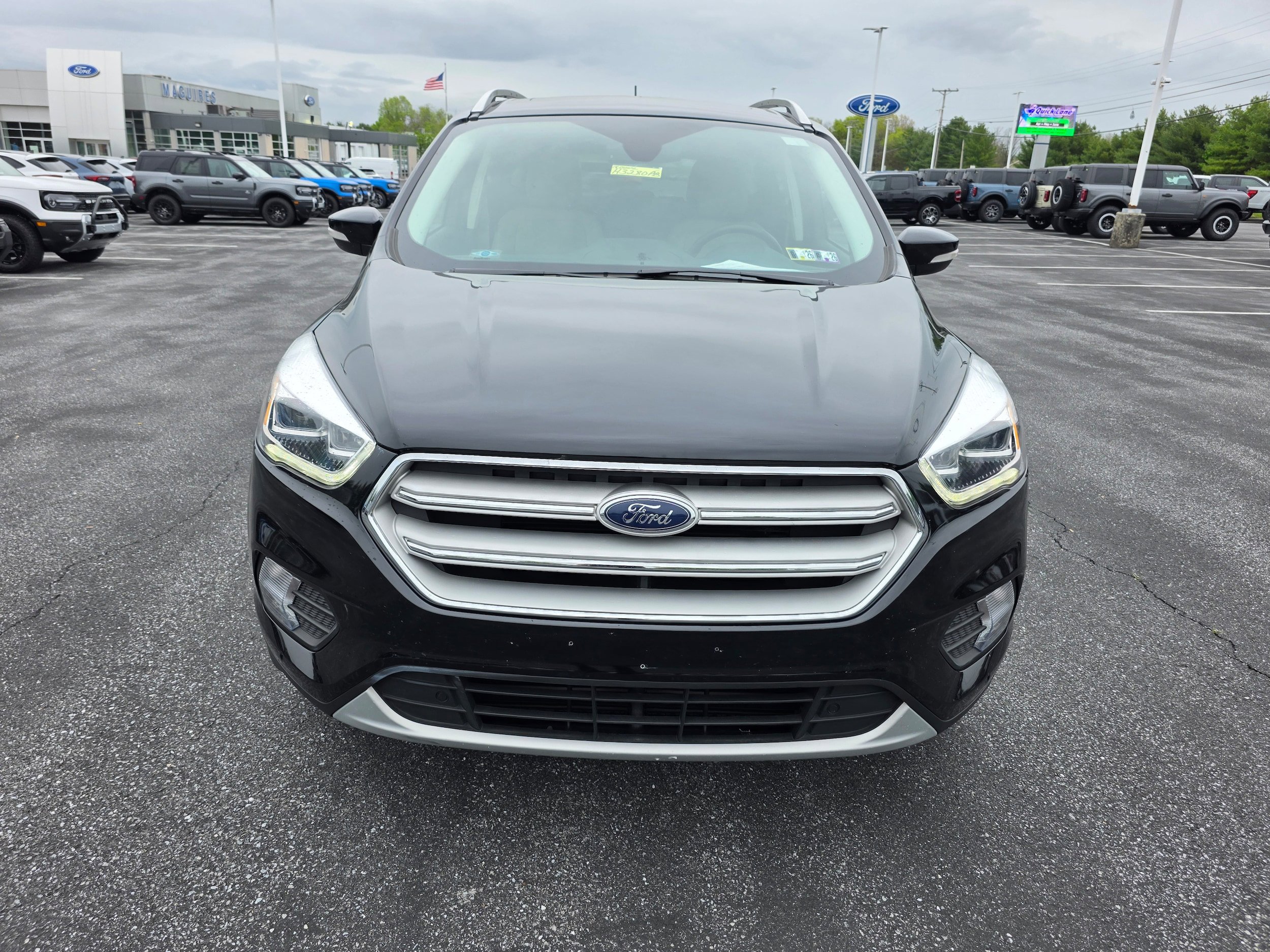 Certified 2018 Ford Escape Titanium AWD/4WD image 8