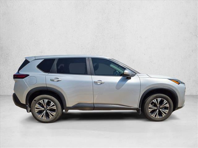 Used 2023 Nissan Rogue SV FWD image 4