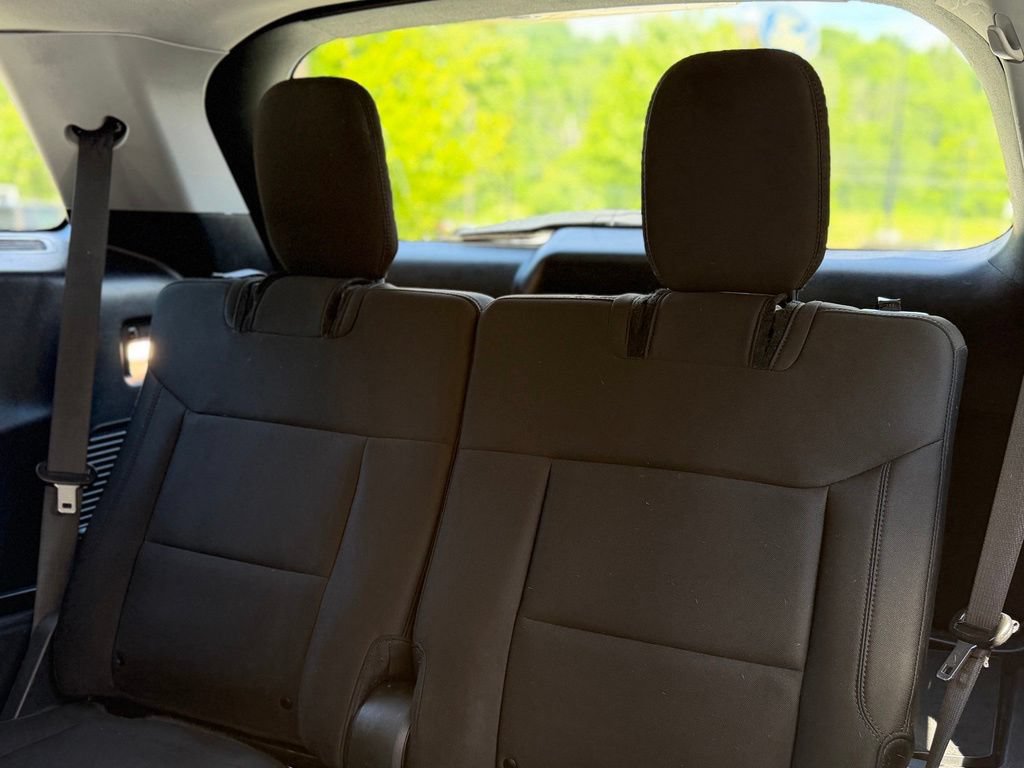Certified 2021 Ford Explorer XLT AWD/4WD image 6
