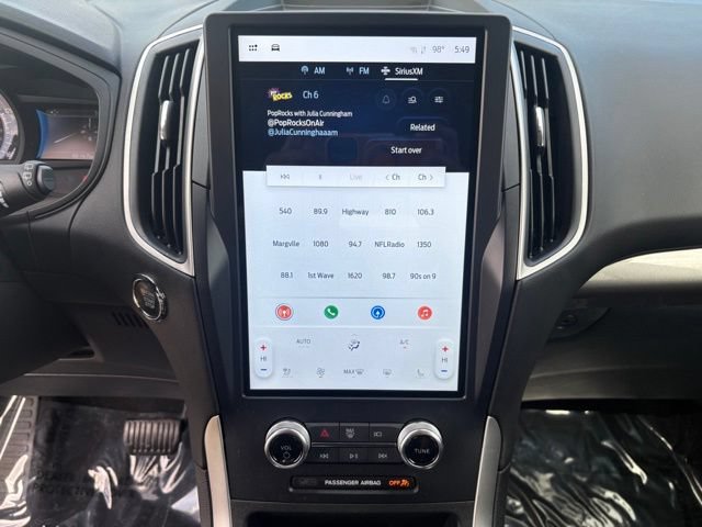 Certified 2024 Ford Edge SEL w/ Convenience Package AWD/4WD image 17