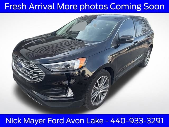 Certified 2024 Ford Edge Titanium w/ Equipment Group 301A image 9