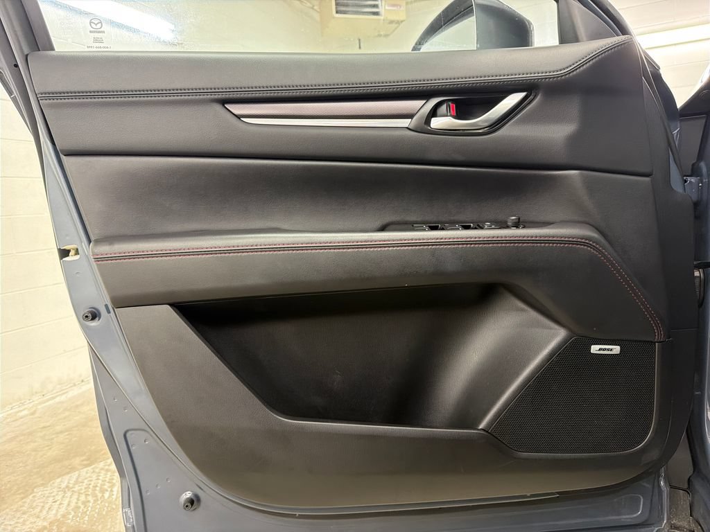 Used 2025 MAZDA CX-5 Carbon Edition AWD/4WD image 17