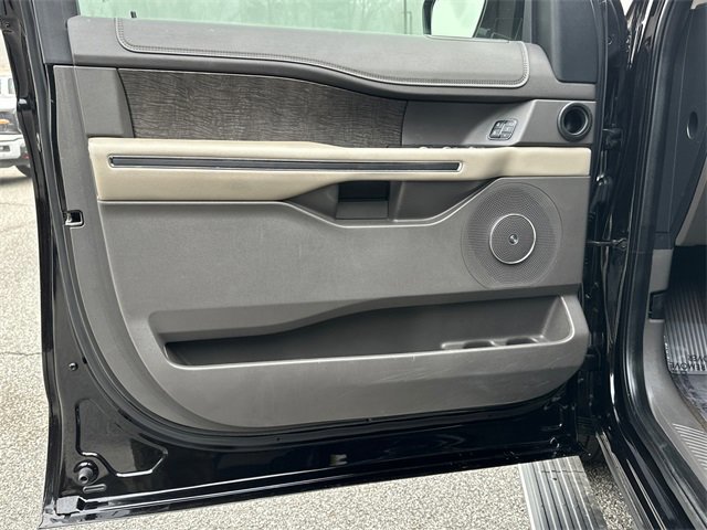 Certified 2021 Ford Expedition Limited image 10