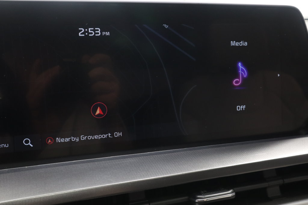 Used 2023 Kia Telluride S w/ S Sunroof Package FWD image 2