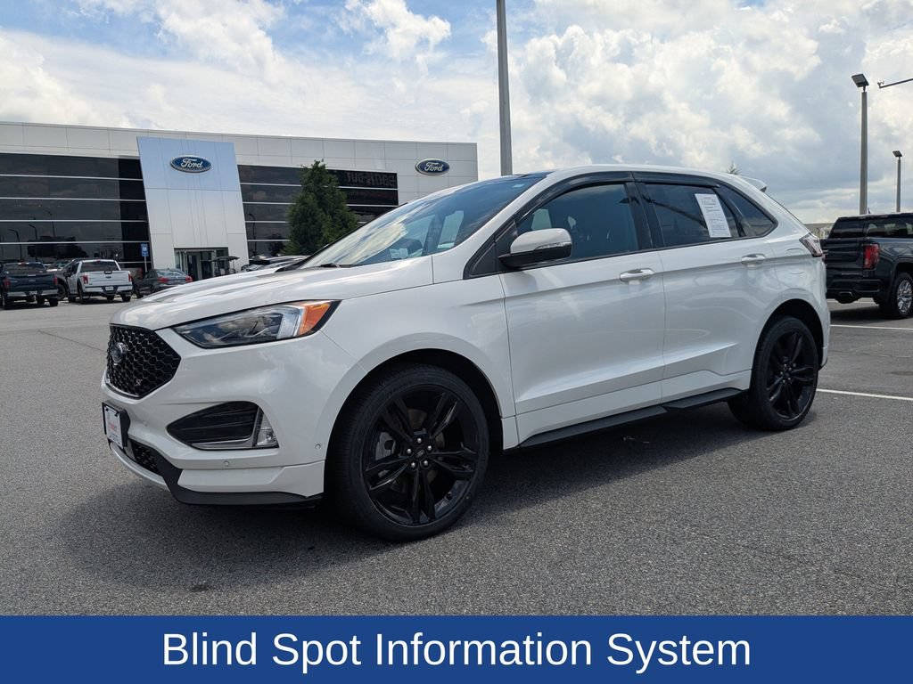 Certified 2024 Ford Edge ST w/ Equipment Group 401A AWD/4WD image 8