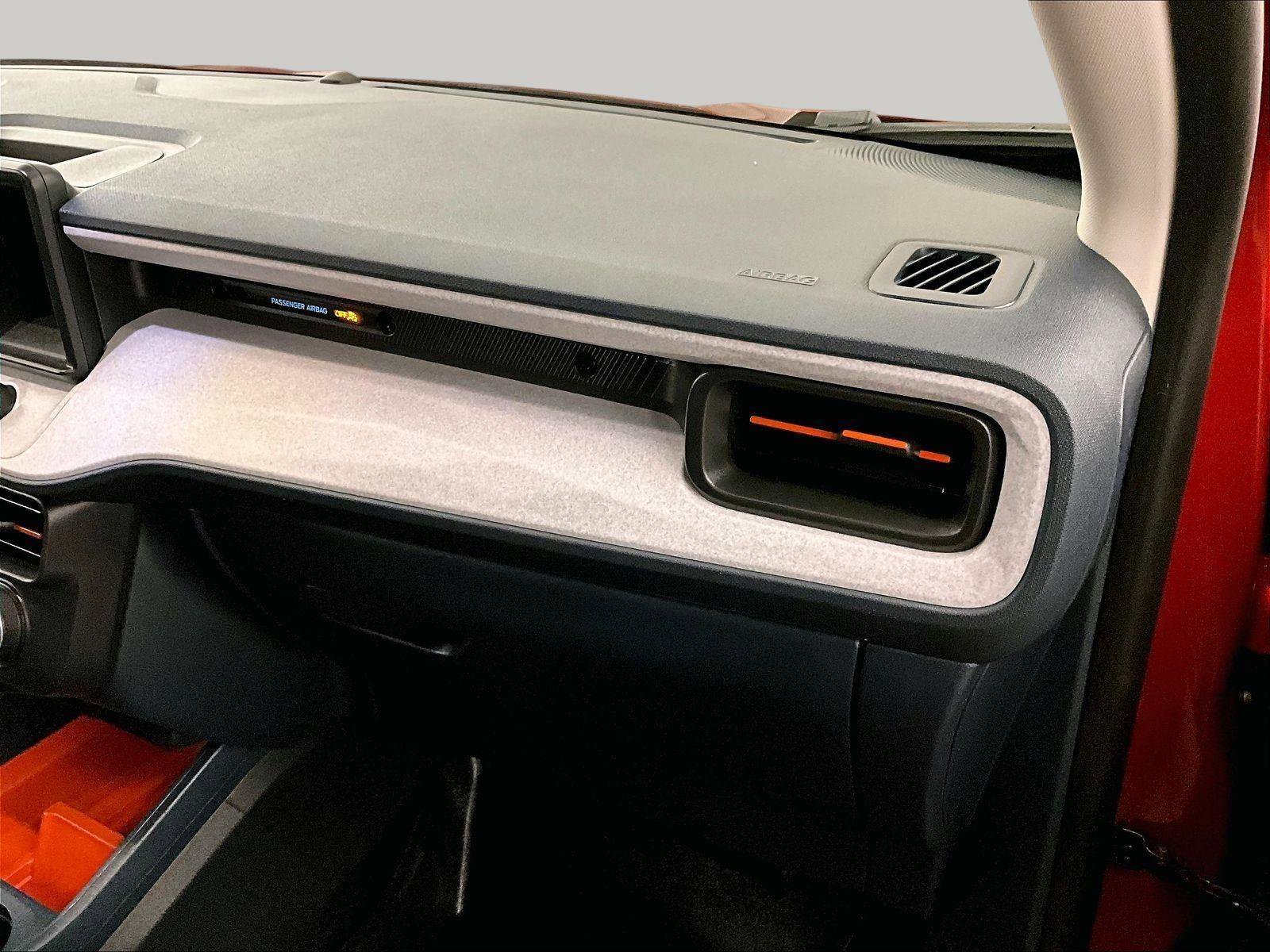 Certified 2022 Ford Maverick XLT FWD image 15