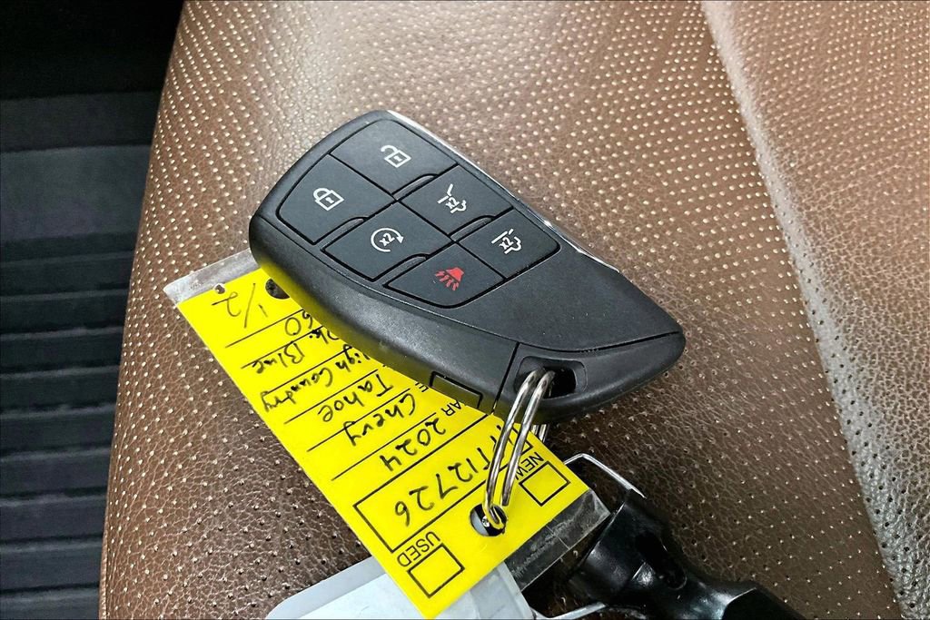 Used 2024 Chevrolet Tahoe High Country image 13