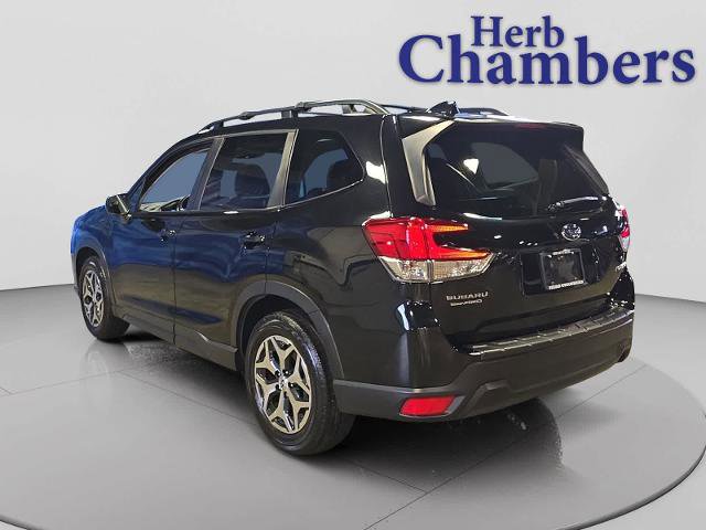 Used 2024 Subaru Forester Premium AWD/4WD image 3