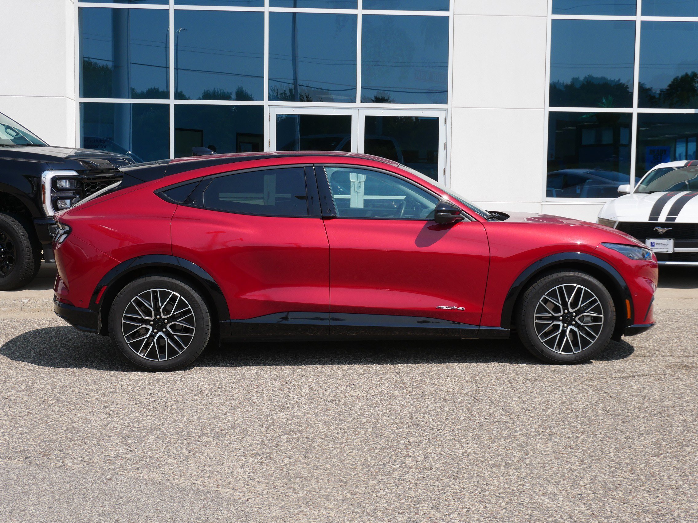Certified 2024 Ford Mustang Mach-E Premium AWD/4WD image 2
