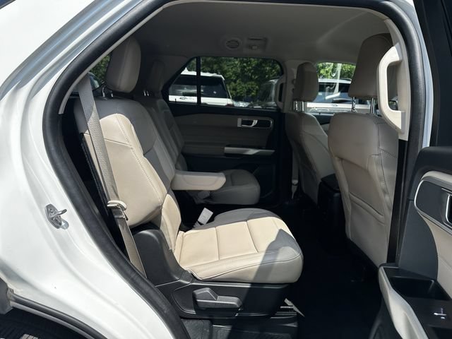 Certified 2023 Ford Explorer XLT w/ Equipment Group 202A AWD/4WD image 36