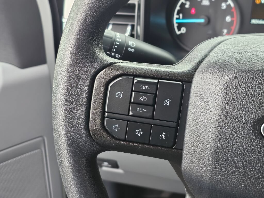 Certified 2023 Ford F250 XL RWD image 23