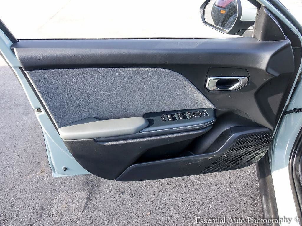 Used 2025 Kia K4 EX FWD image 19