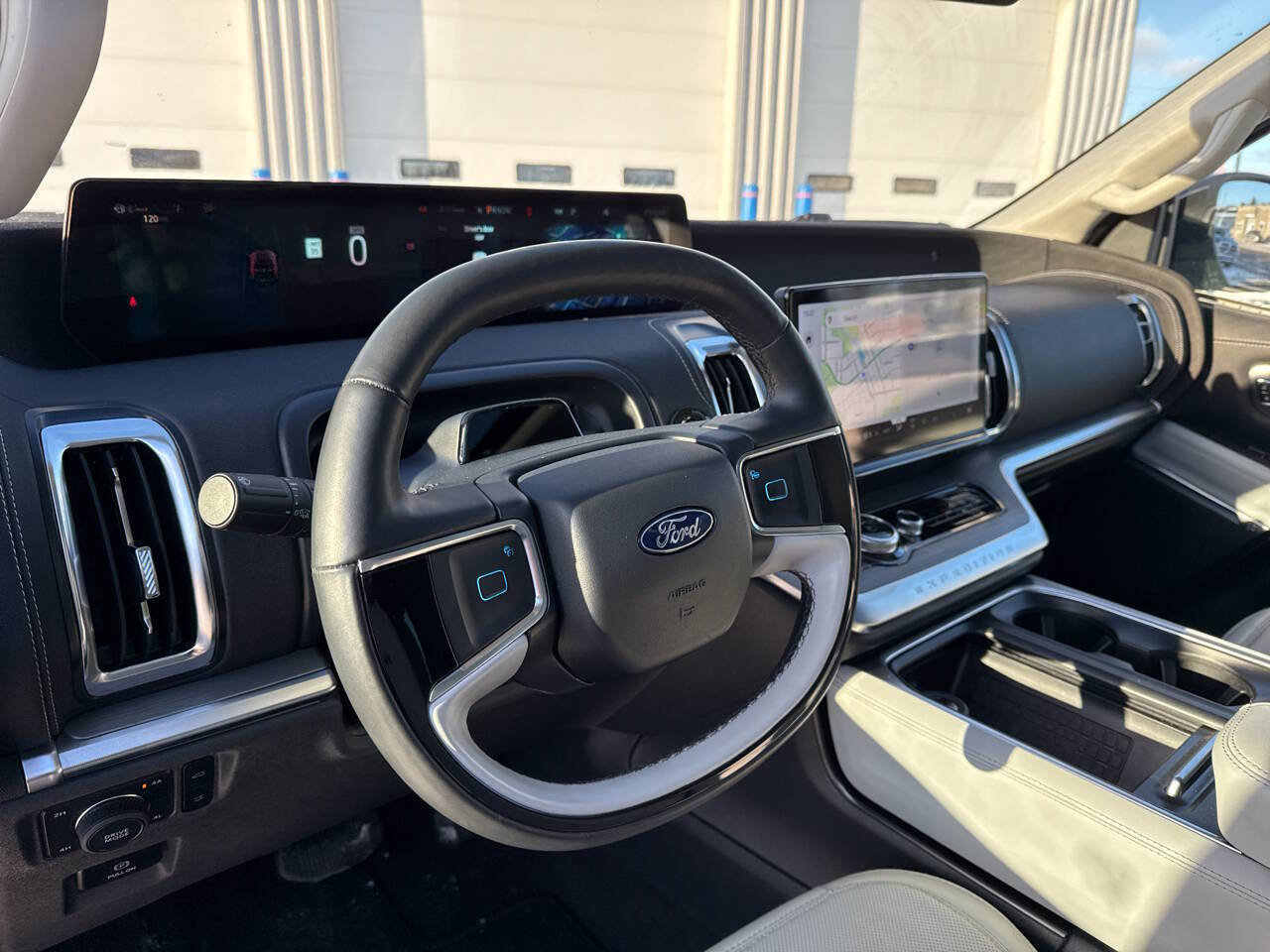 Certified 2025 Ford Expedition Max Platinum image 38