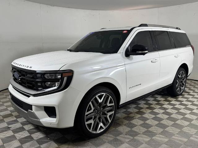 Certified 2026 Ford Expedition Platinum w/ Platinum Ultimate Package AWD/4WD image 11