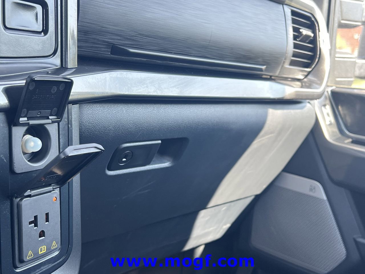 Certified 2023 Ford F150 XLT w/ Equipment Group 302A High image 15