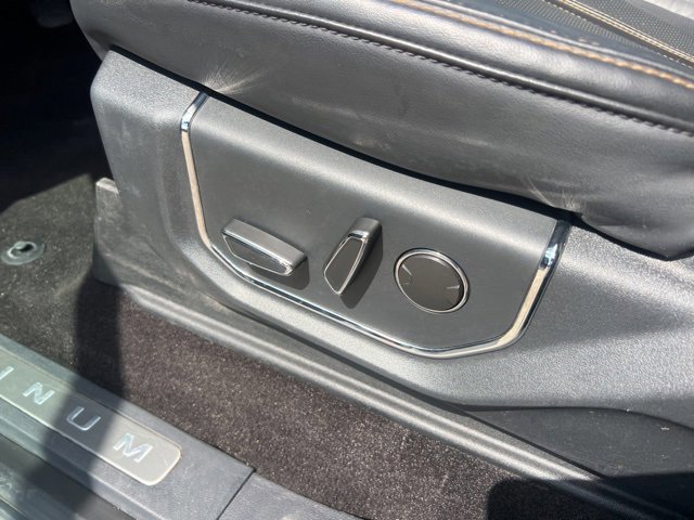 Certified 2022 Ford Expedition Platinum image 25