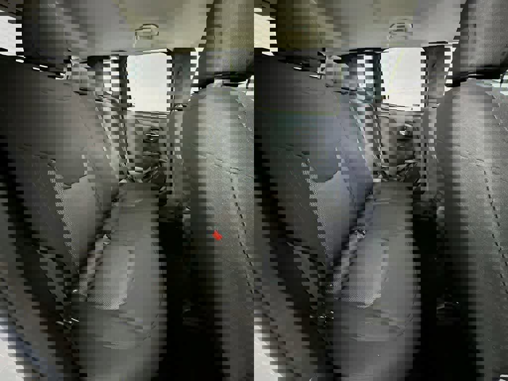 Used 2019 Jeep Renegade Sport image 30