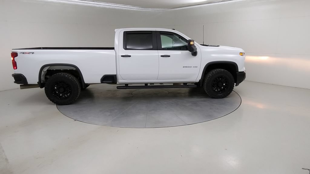 Used 2025 Chevrolet Silverado 2500 Custom w/ Custom Value Package AWD/4WD image 12