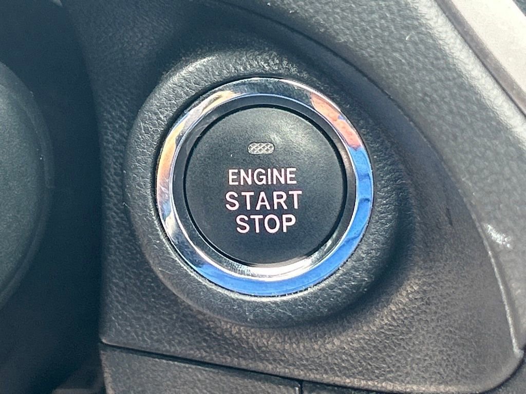 Used 2023 Subaru Forester Touring image 43