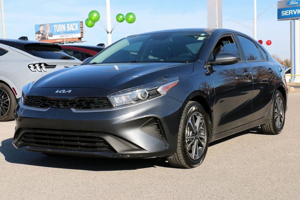 Used 2024 Kia Forte LXS image 1