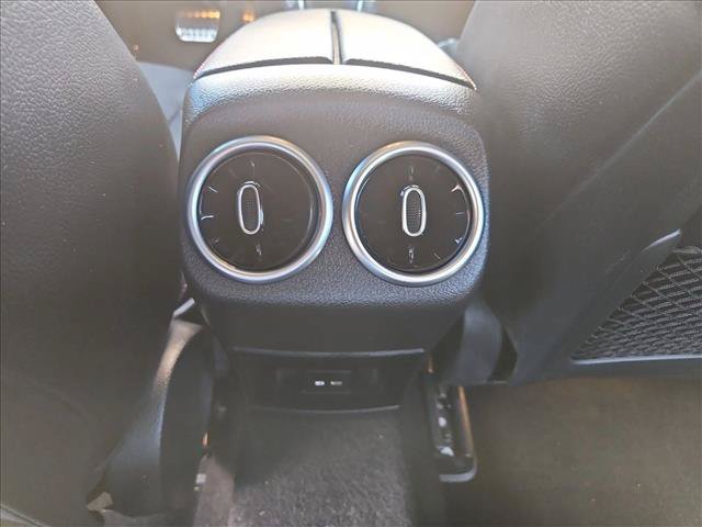 Used 2021 Mercedes-Benz CLA 250 image 16