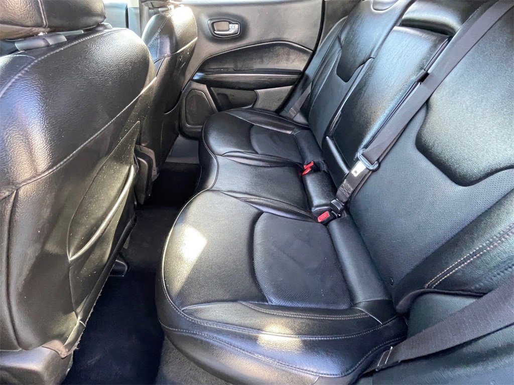 Used 2021 Jeep Compass Limited image 11