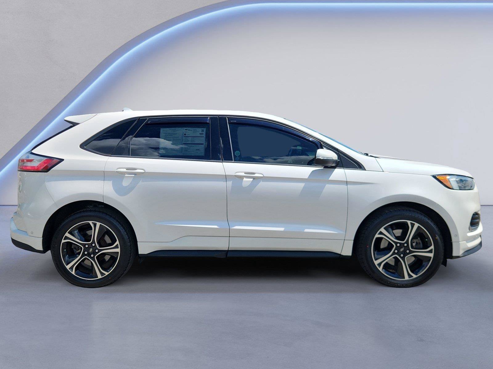 Certified 2019 Ford Edge ST w/ Equipment Group 401A AWD/4WD image 2
