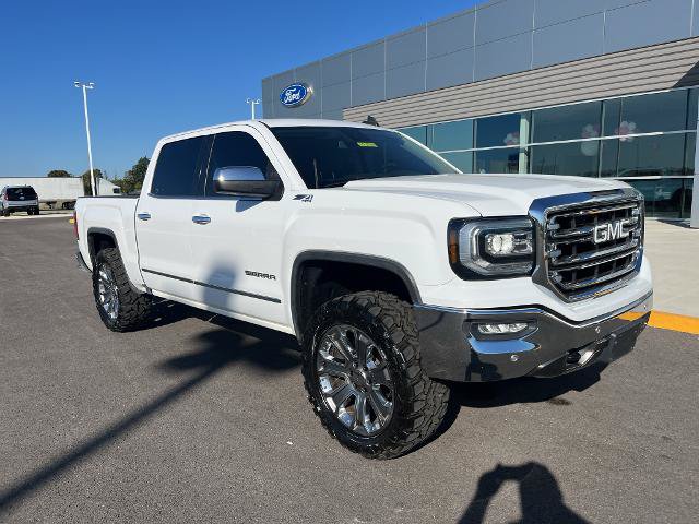 Used 2018 GMC Sierra 1500 SLT AWD/4WD image 3