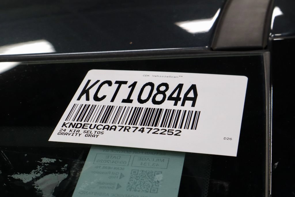 Used 2024 Kia Seltos S AWD/4WD image 37
