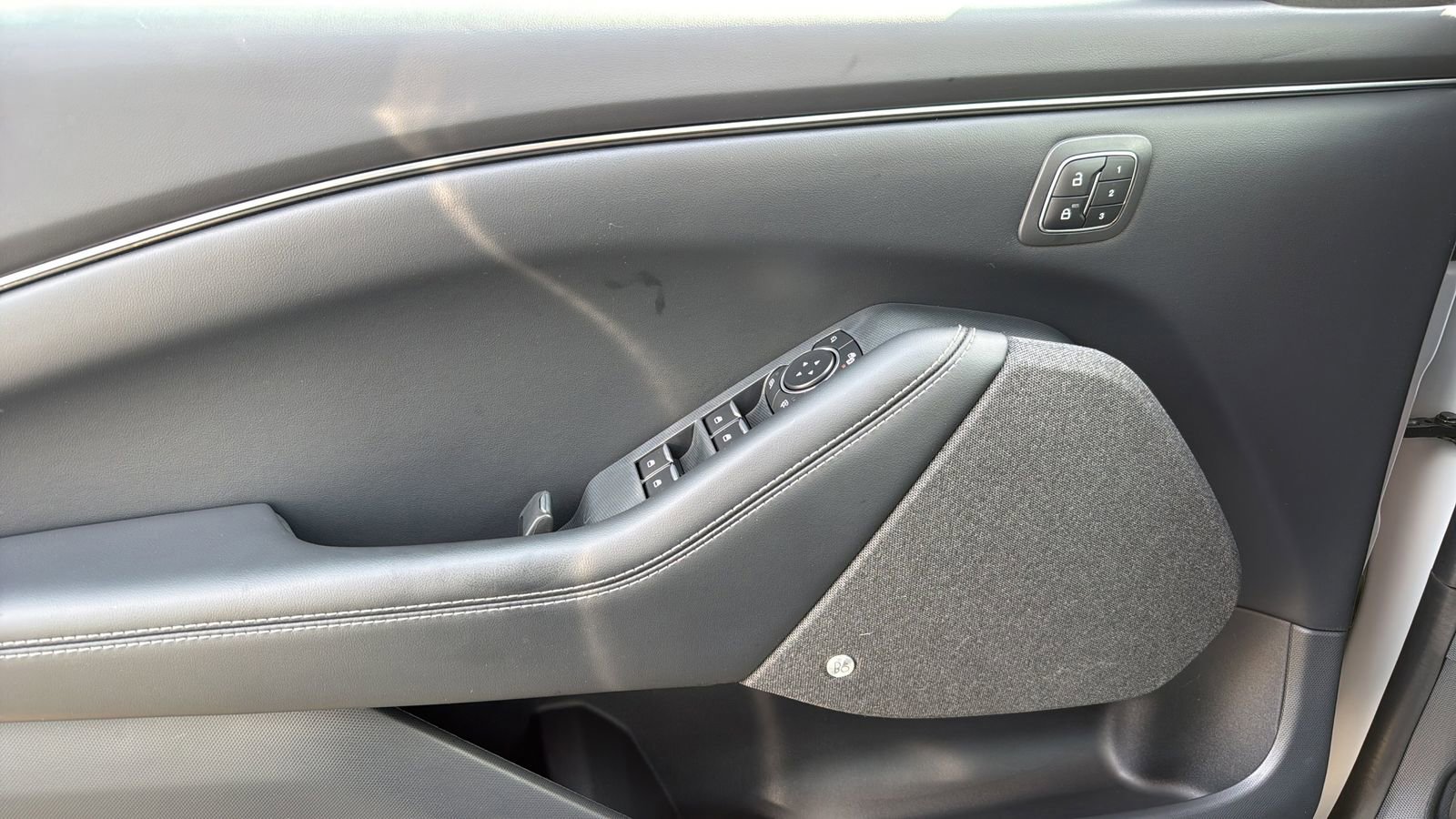 Certified 2023 Ford Mustang Mach-E Premium AWD/4WD image 11