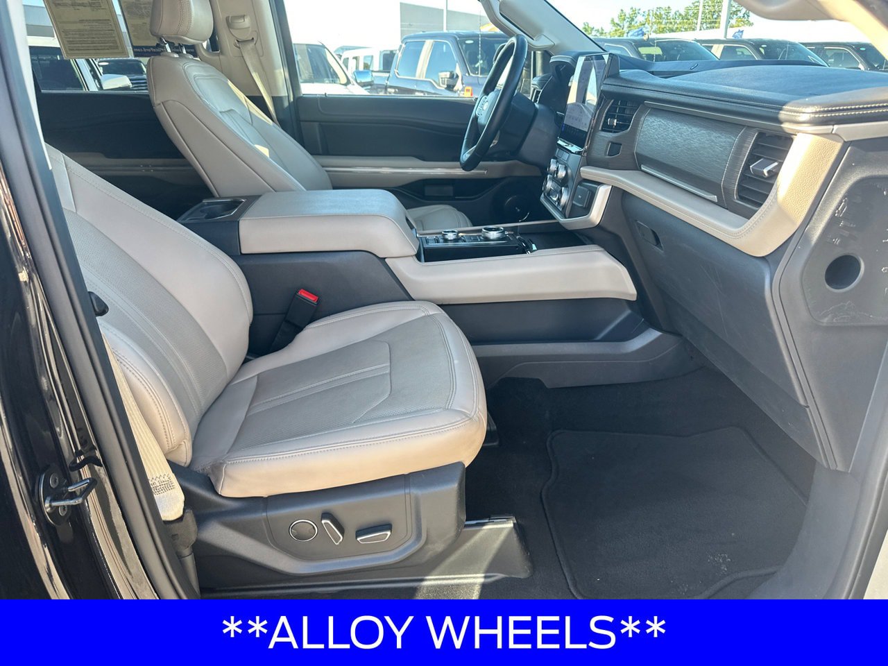 Certified 2024 Ford Expedition Max Limited AWD/4WD image 15