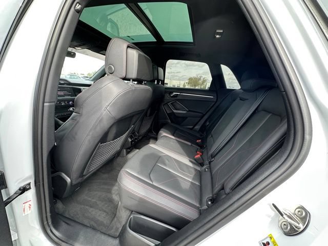 Used 2025 Audi Q3 2.0T Premium Plus AWD/4WD image 14