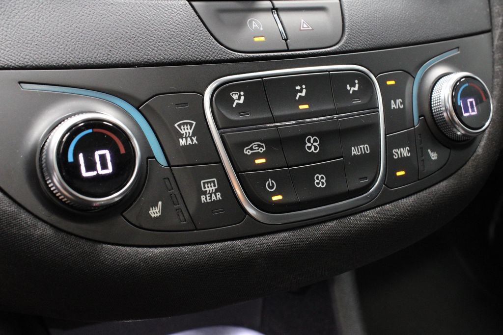 Used 2024 Chevrolet Malibu LT FWD image 5