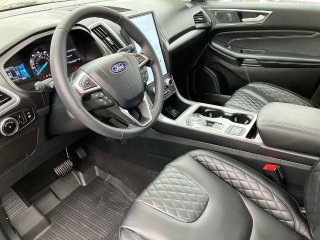 Certified 2024 Ford Edge Titanium w/ Equipment Group 301A AWD/4WD image 23