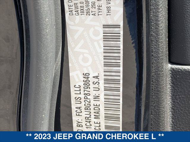 Used 2023 Jeep Grand Cherokee L Limited RWD image 23